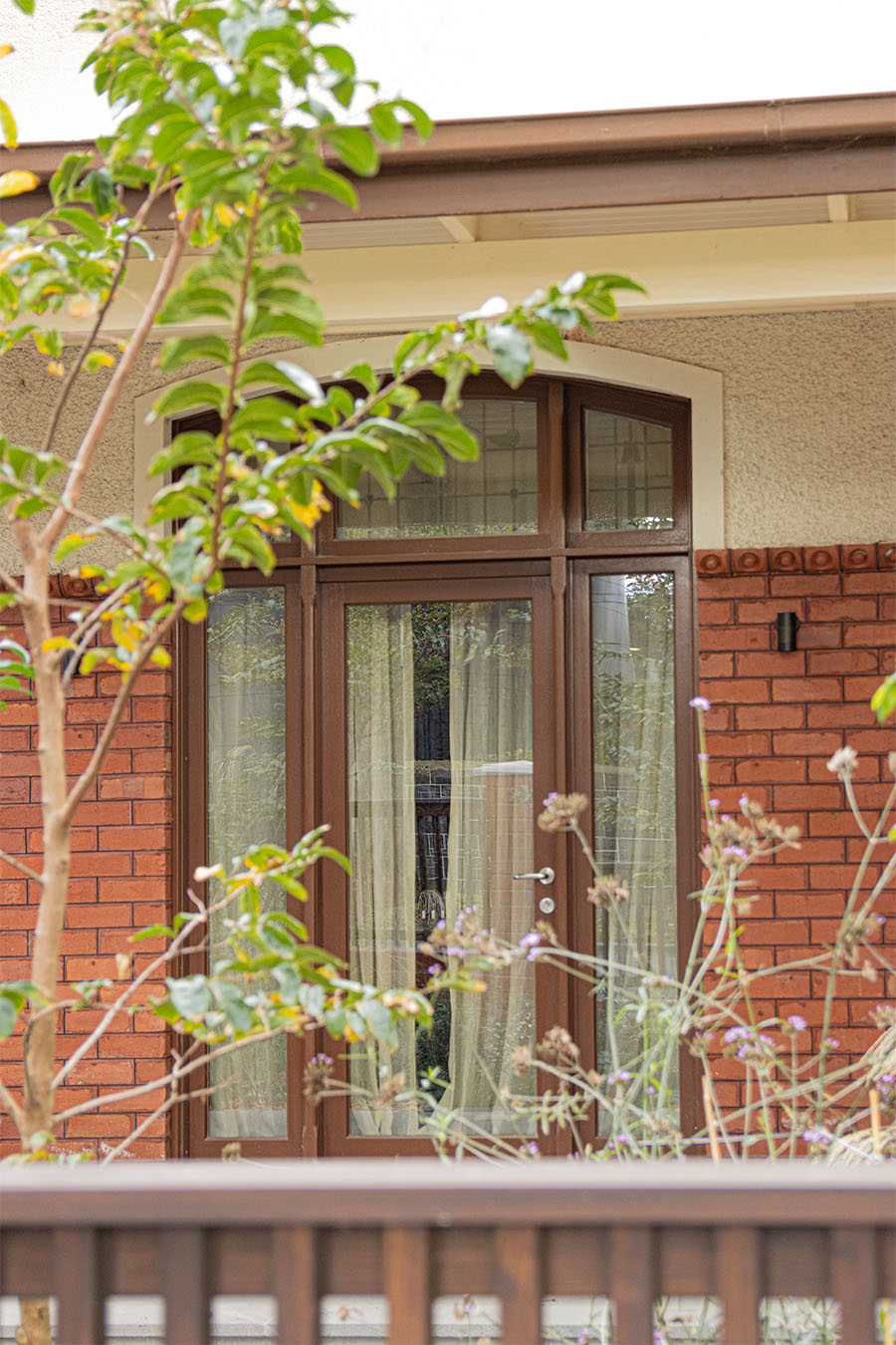 Jewel Box - heritage door with leadlight glass