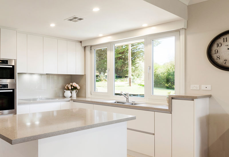 Tilt-and-turn-windows-kitchen