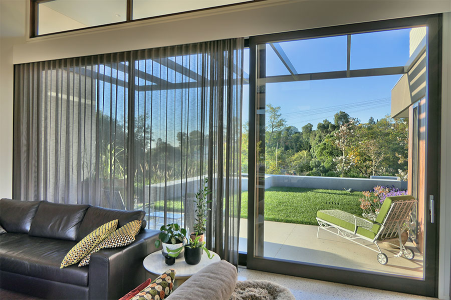 Lift-slide sliding doors