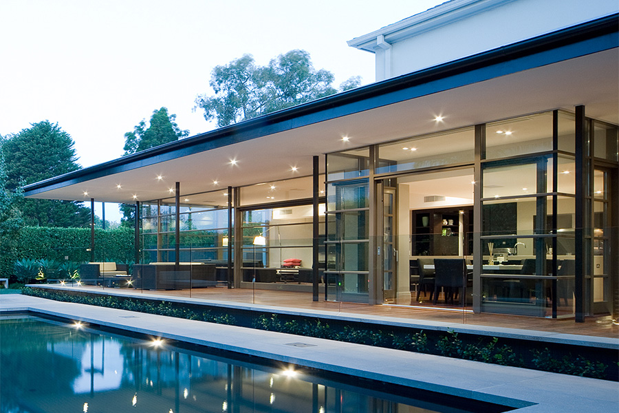 Giant-lift-slide-doors-pool Giant-lift-slide-doors-pool