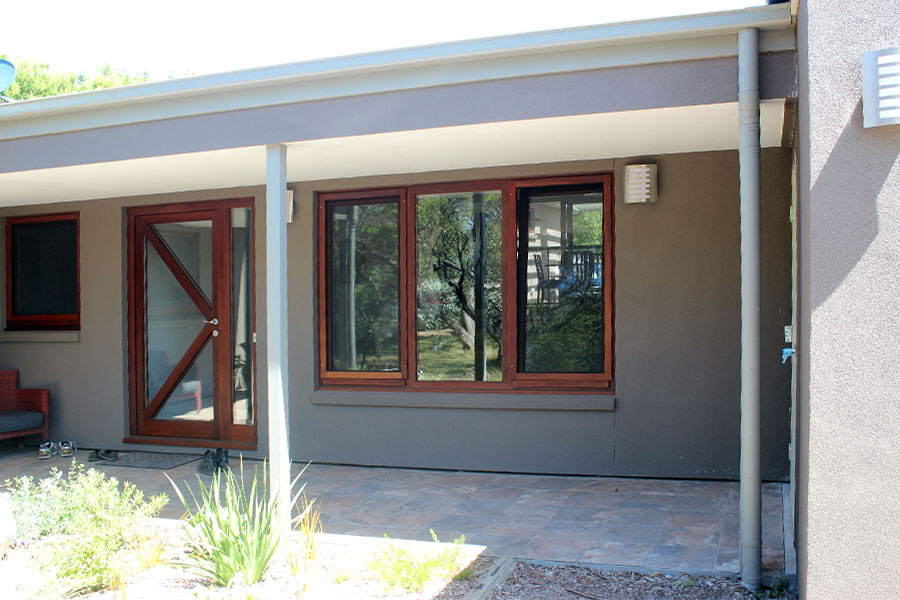 BAL-40_windows-entrance-door BAL-40_windows-entrance-door