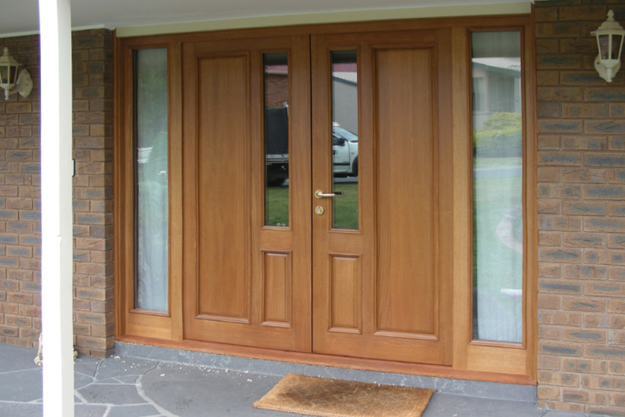Double entrance doors with sidelights Double entrance doors with sidelights